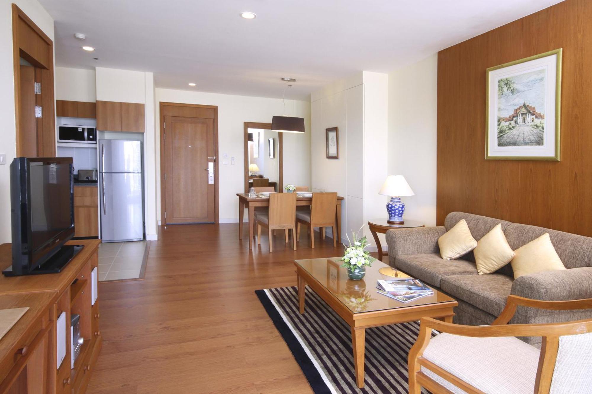 Kameo Grand Hotel & Serviced Apartment, Rayong Room photo