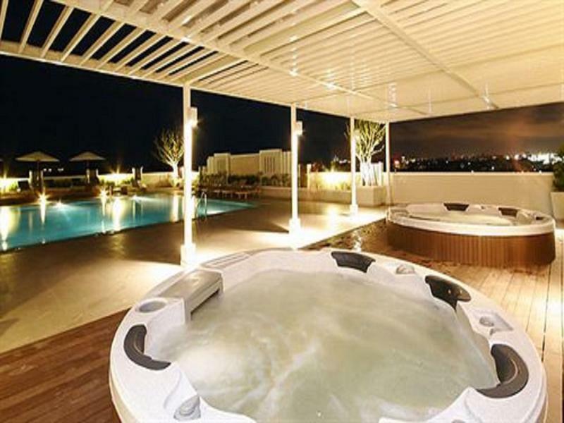 Kameo Grand Hotel & Serviced Apartment, Rayong Exterior photo