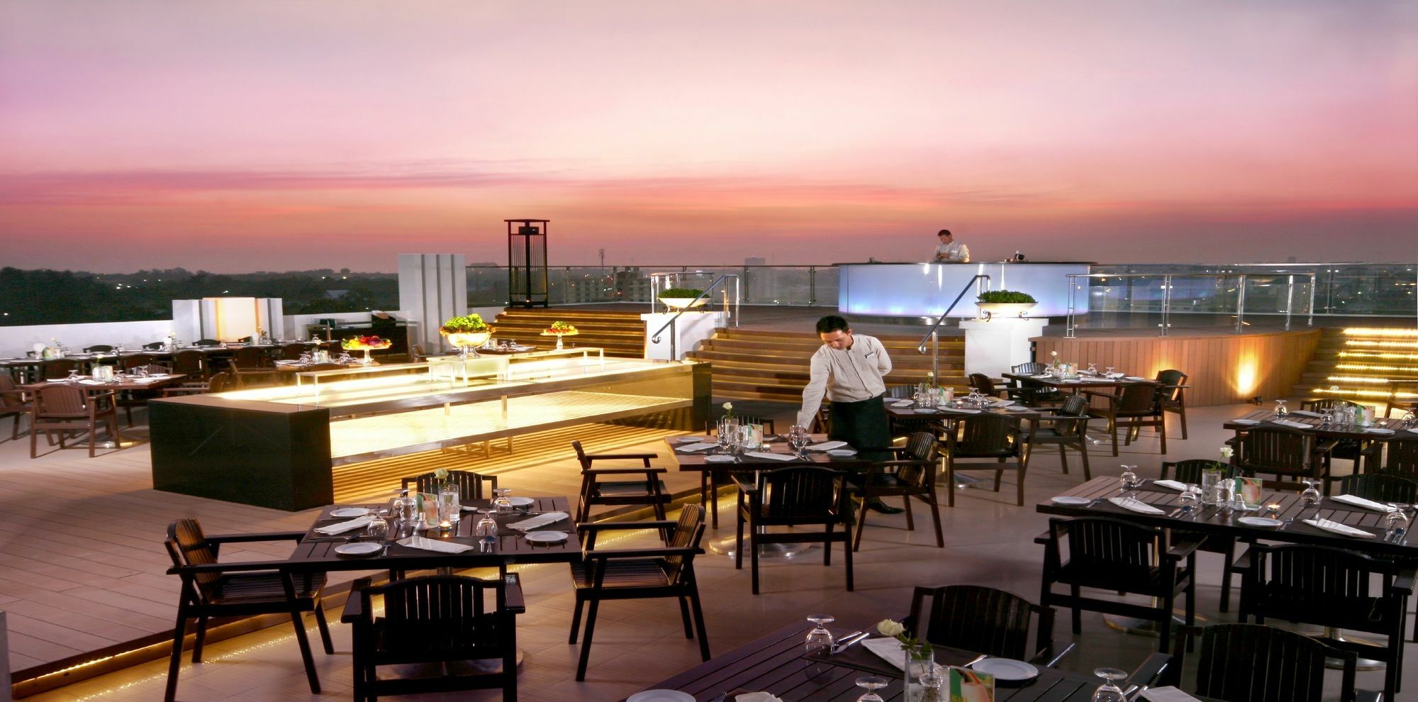 Kameo Grand Hotel & Serviced Apartment, Rayong Exterior photo